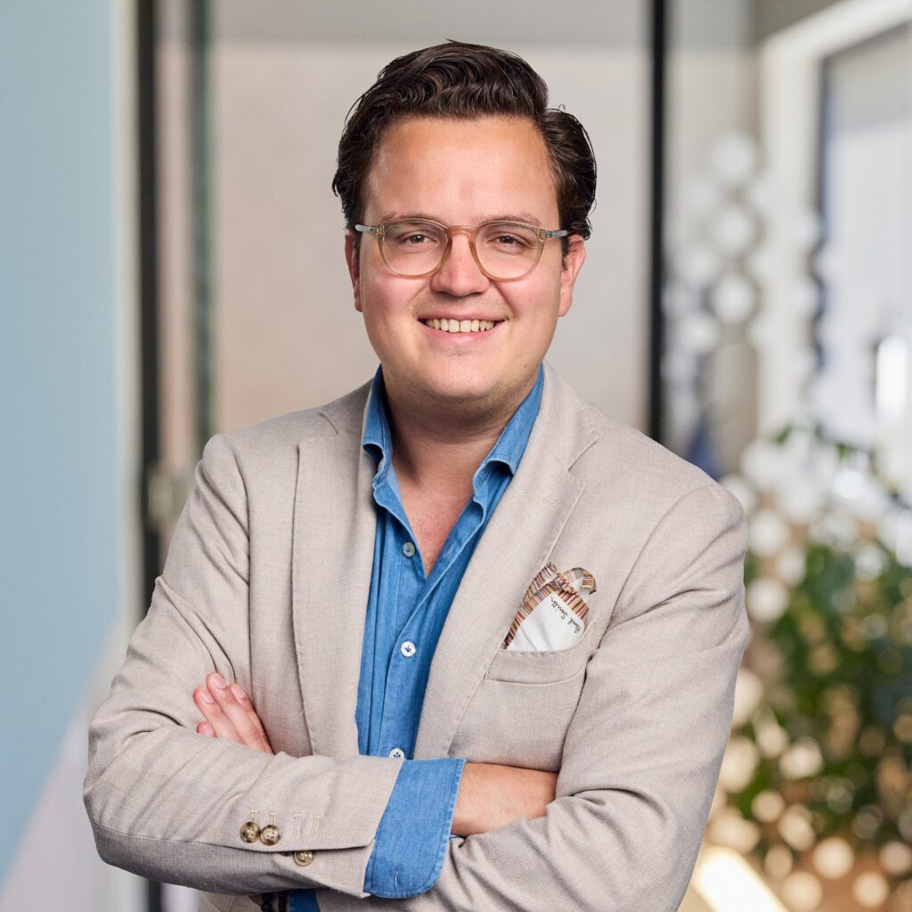 Linked In 20250711 DSC Max Ebenhoch 1912 1024x1024